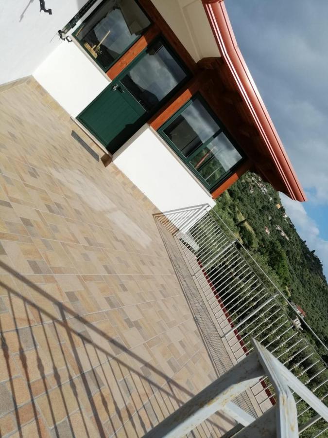 Апартаменти Casa Daniela Патті Екстер'єр фото